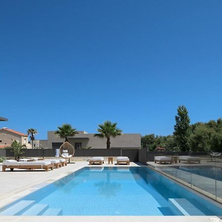 Athina Luxury Villa, With Pool & Walk To The Beach, By Thinkvilla La Canée Extérieur photo