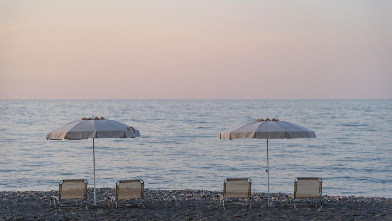 Athina Luxury Villa, With Pool & Walk To The Beach, By Thinkvilla La Canée Extérieur photo